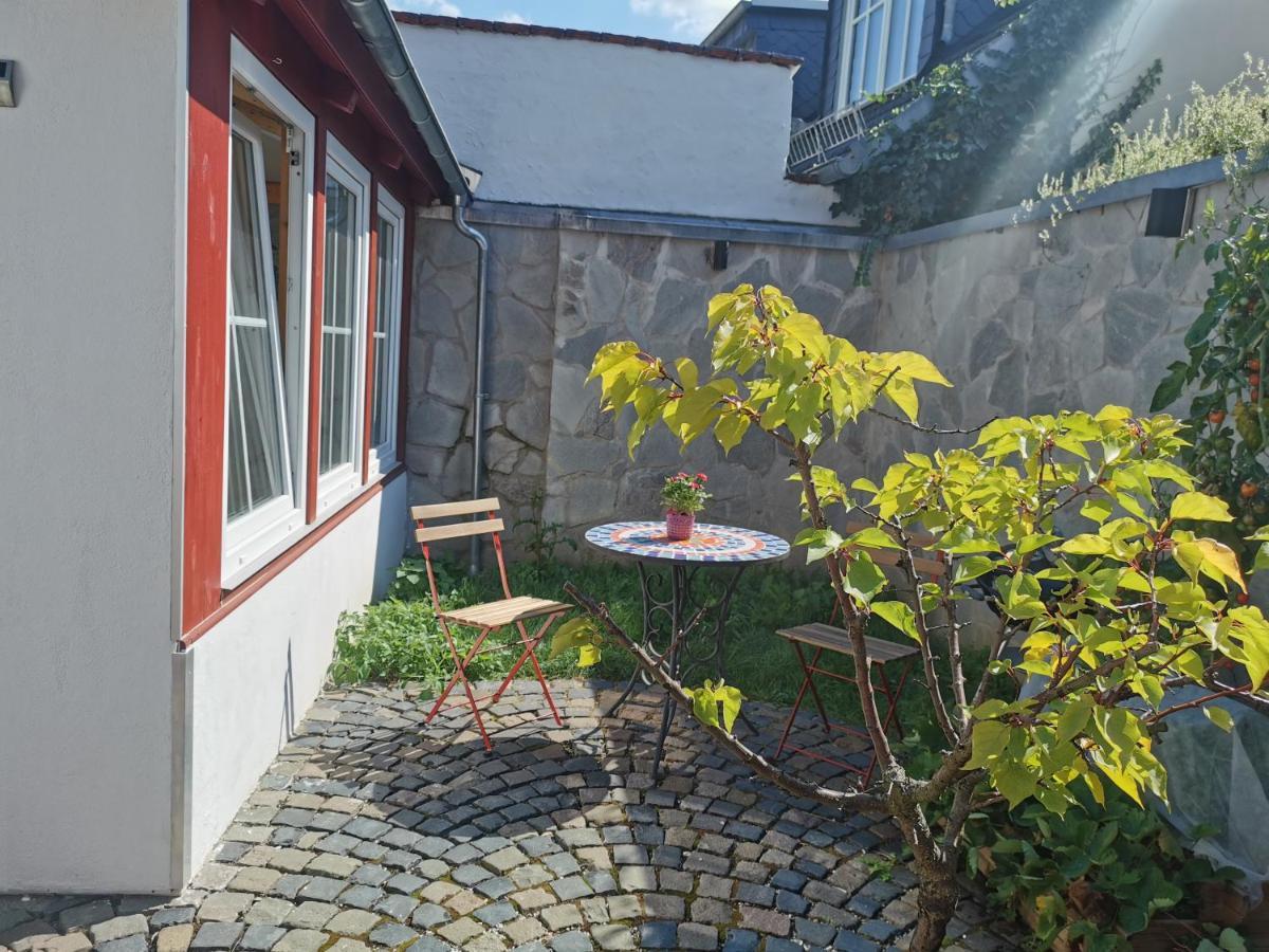 Rheingau - Schoene Moeblierte Ferienwohnung Eltville am Rhein Exteriör bild