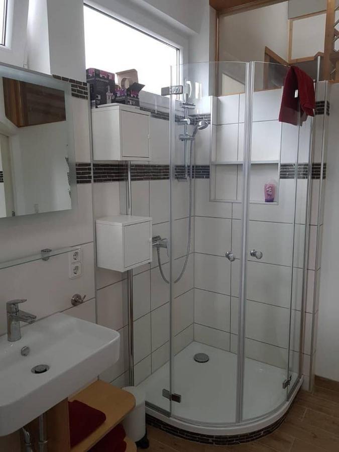 Rheingau - Schoene Moeblierte Ferienwohnung Eltville am Rhein Exteriör bild